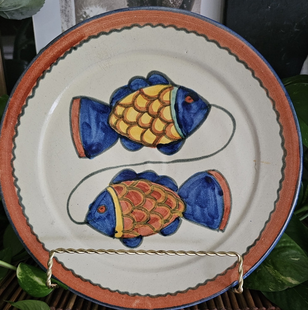 Mexican Talavera Heavy Clay Pottery Hand Painted Plate
